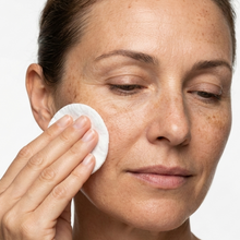 Load image into Gallery viewer, Brightening Pads
